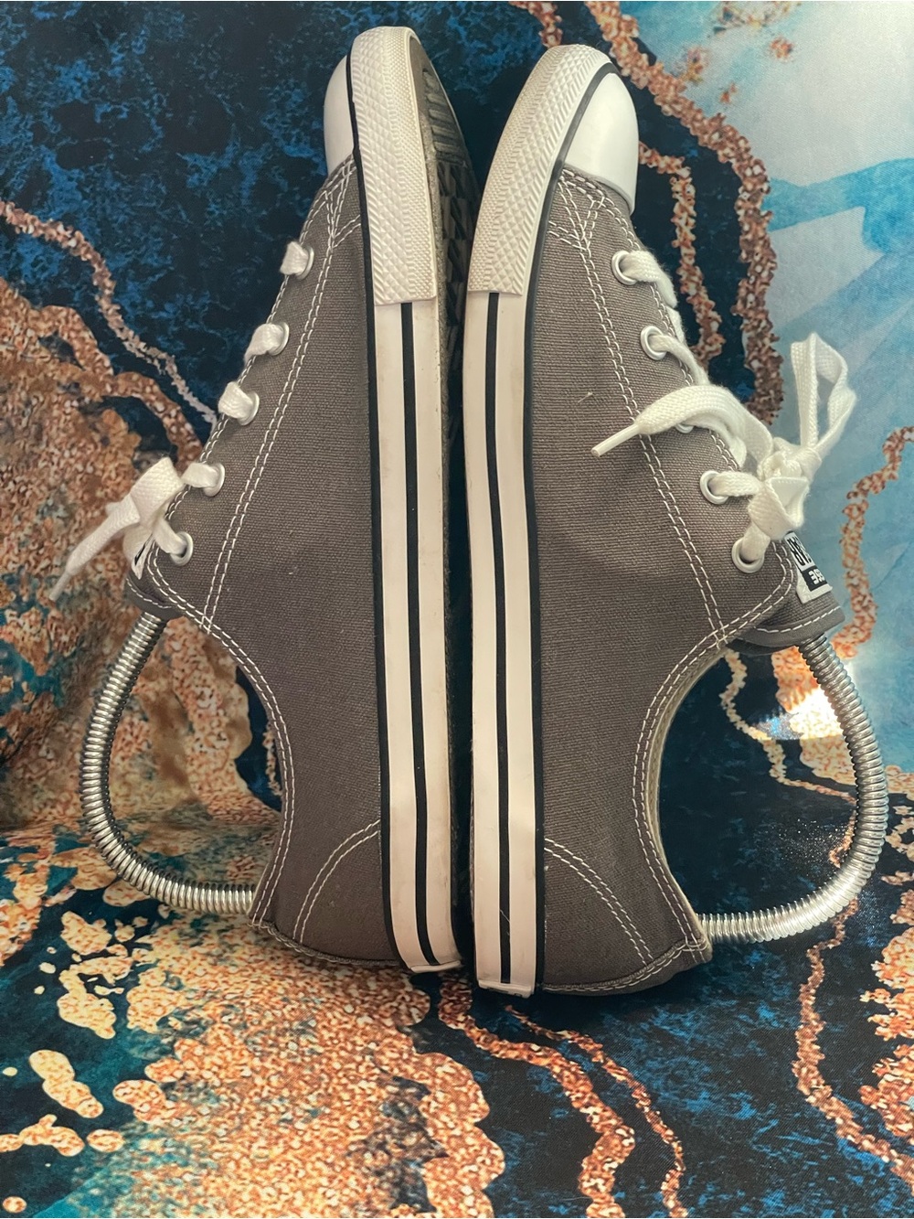 Converse Chuck Taylor All Star Low Top Gray Women’s Size 9 Canvas Sneakers - Picture 9 of 12